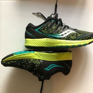 Saucony Everun running shoes